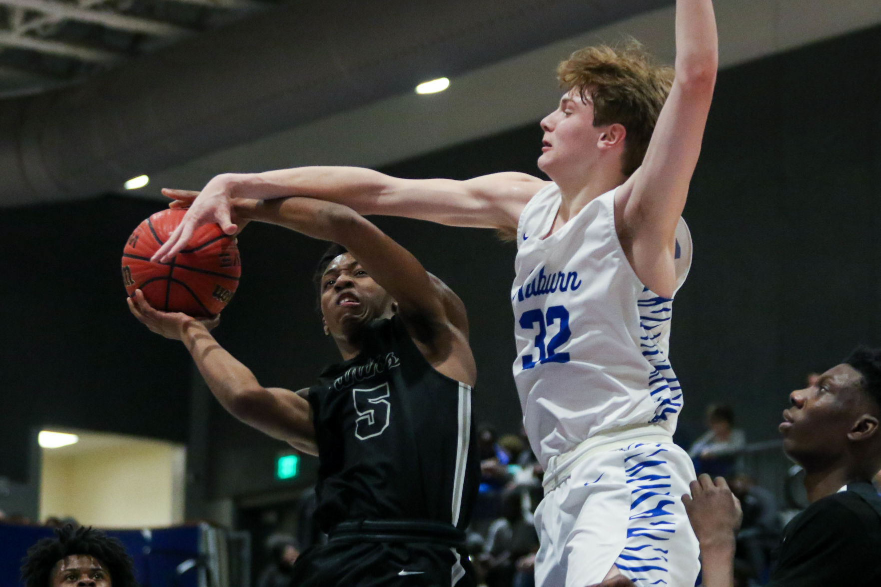 Auburn High vs. Smiths Station boys basketball